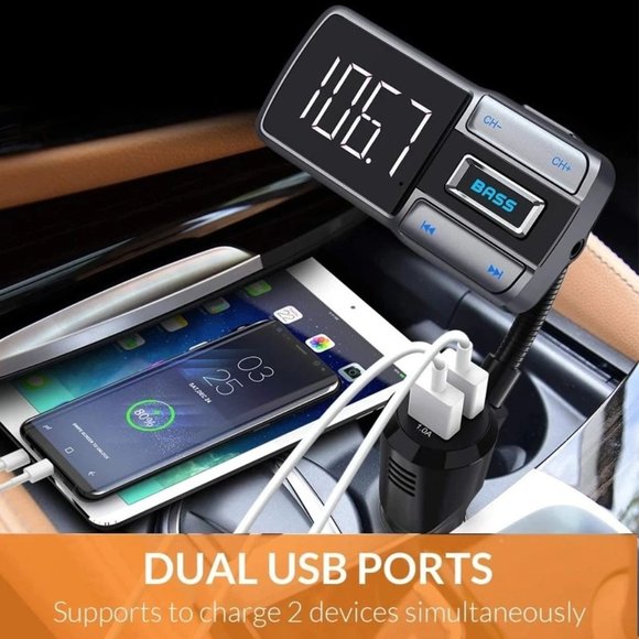 Universal Bluetooth FM Transmitter handsfree car kit with bass booster - Picture 1 of 3